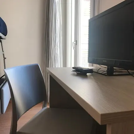 Hotel Augustus 3*