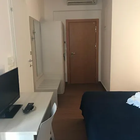 Augustus Hotel