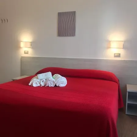 Augustus 3*